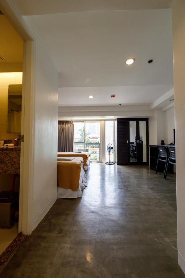 5880 Enriquez Residences Manila Exterior foto